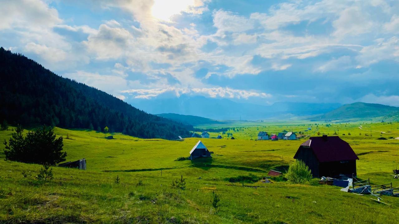 Eco Village Pavlovic Žabljak エクステリア 写真