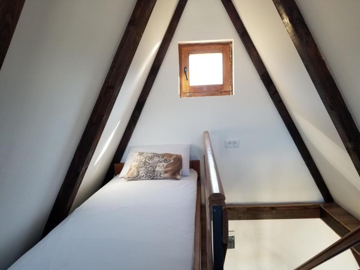 Eco Village Pavlovic Žabljak エクステリア 写真