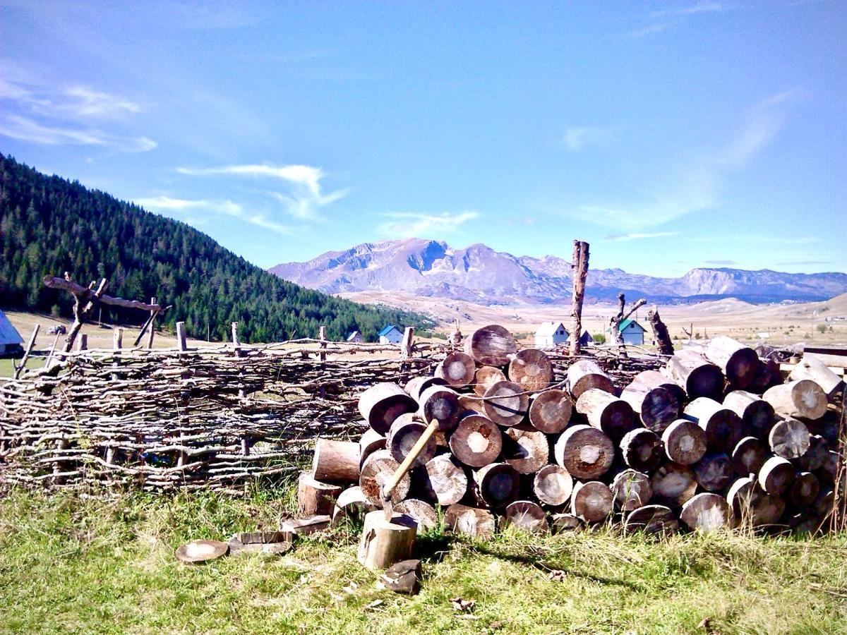 Eco Village Pavlovic Žabljak エクステリア 写真