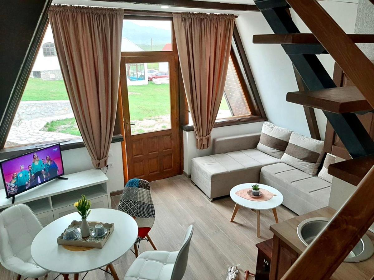 Eco Village Pavlovic Žabljak エクステリア 写真